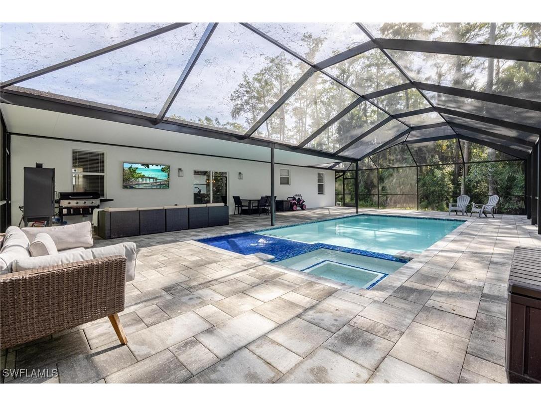 2754 22nd Avenue NE Naples FL 34120 225076773 image26