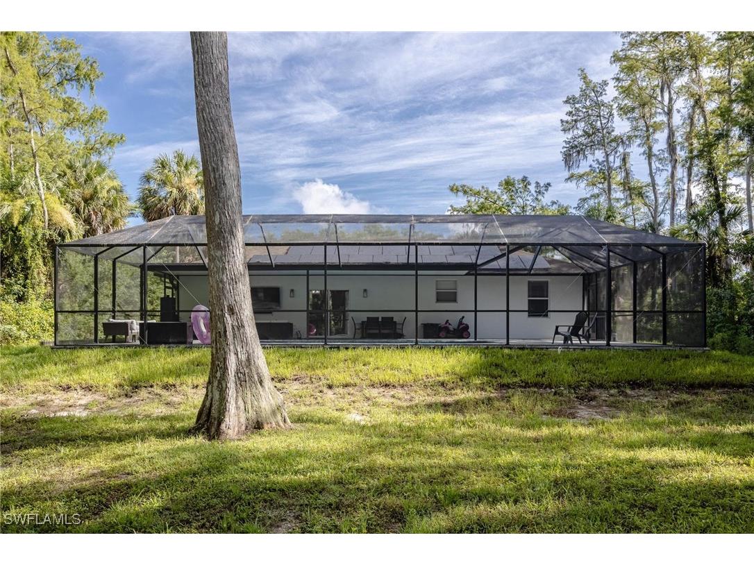 2754 22nd Avenue NE Naples FL 34120 225076773 image30