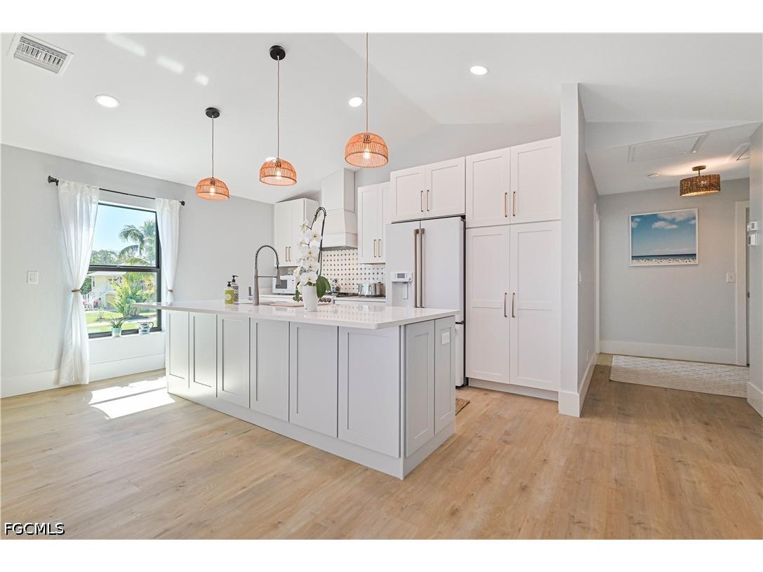 27541 Hickory Bay Drive Bonita Springs FL 34134 2026015197 image10