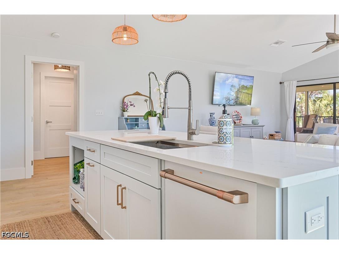 27541 Hickory Bay Drive Bonita Springs FL 34134 2026015197 image12