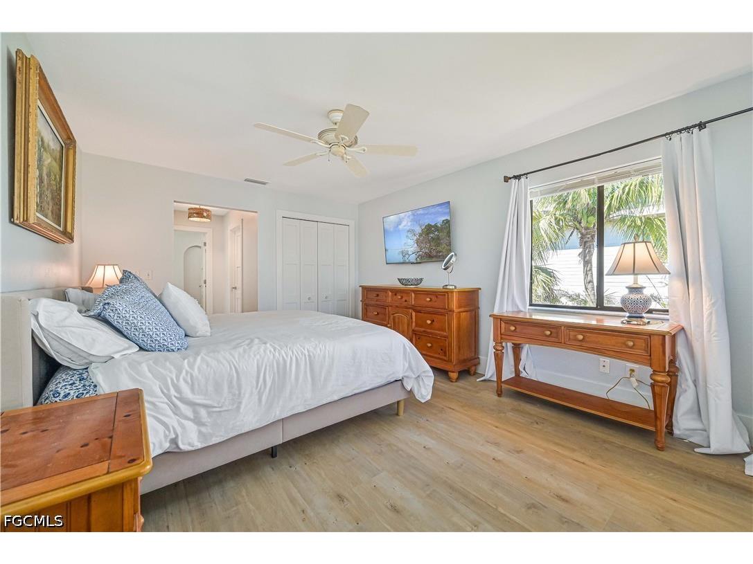 27541 Hickory Bay Drive Bonita Springs FL 34134 2026015197 image16