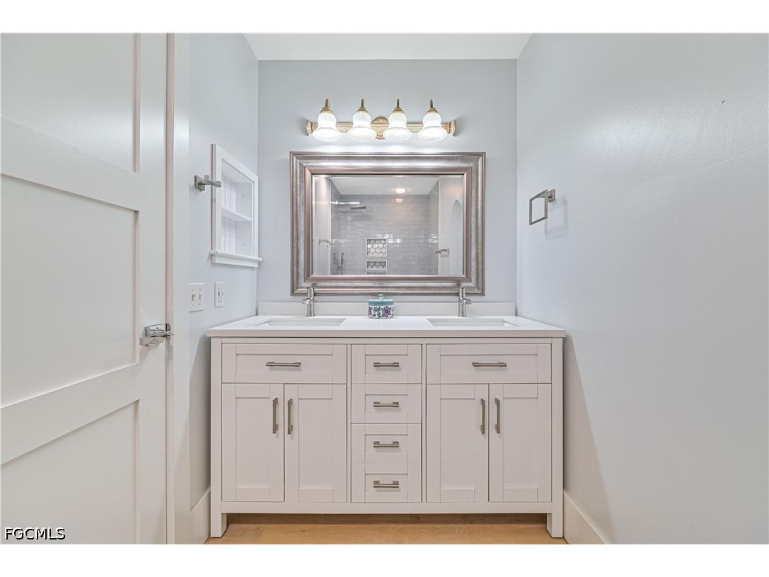 27541 Hickory Bay Drive Bonita Springs FL 34134 2026015197 image17