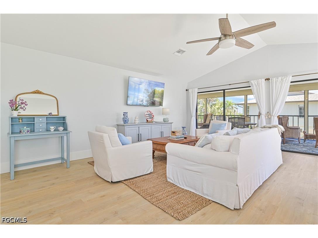 27541 Hickory Bay Drive Bonita Springs FL 34134 2026015197 image8