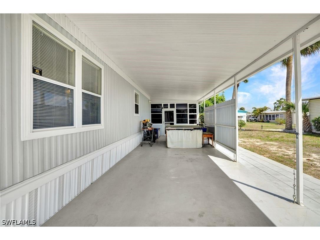 27543 Hoenie Drive Bonita Springs FL 34135 226013301 image3