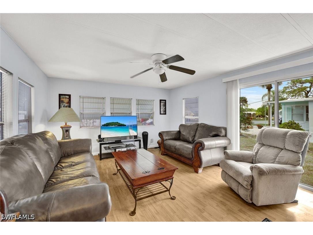 27543 Hoenie Drive Bonita Springs FL 34135 226013301 image6