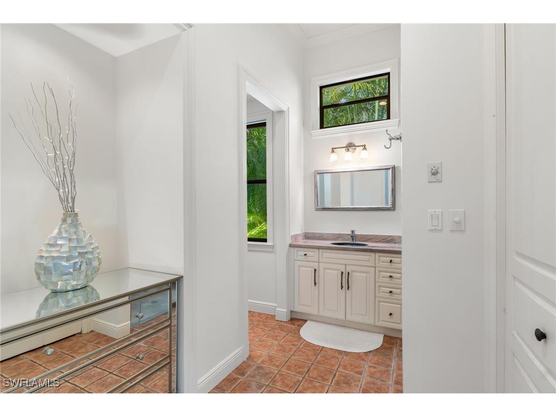 2755 Lantern Lane Naples FL 34102 225067765 image13