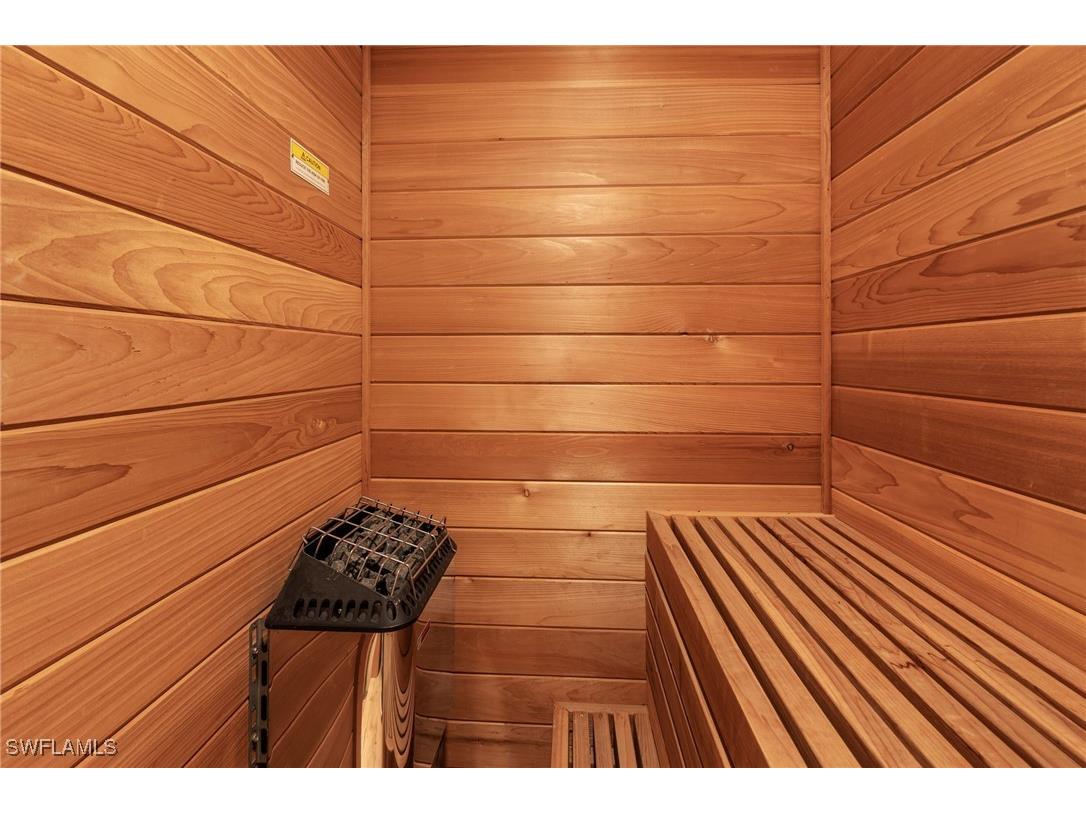 2755 Lantern Lane Naples FL 34102 225067765 image18