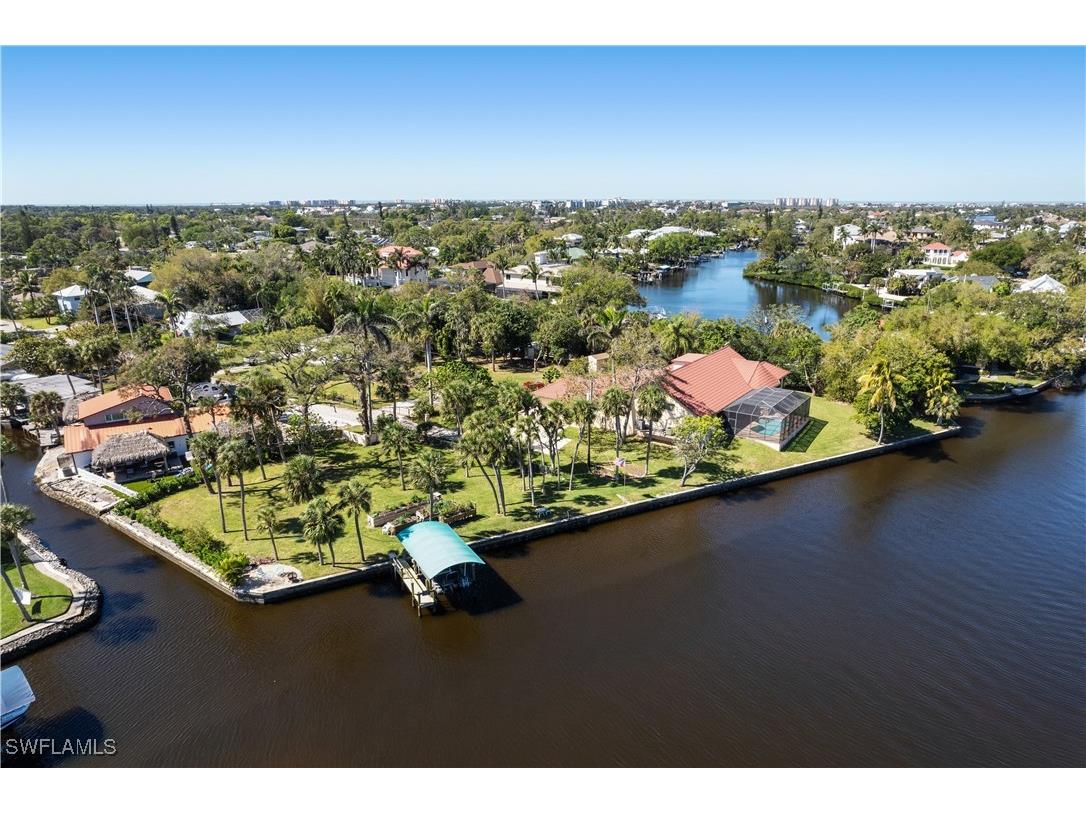 27557 Shore Drive Bonita Springs FL 34134 225077782 image2