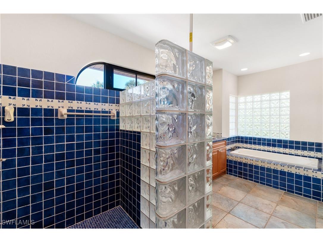 27557 Shore Drive Bonita Springs FL 34134 225077782 image26