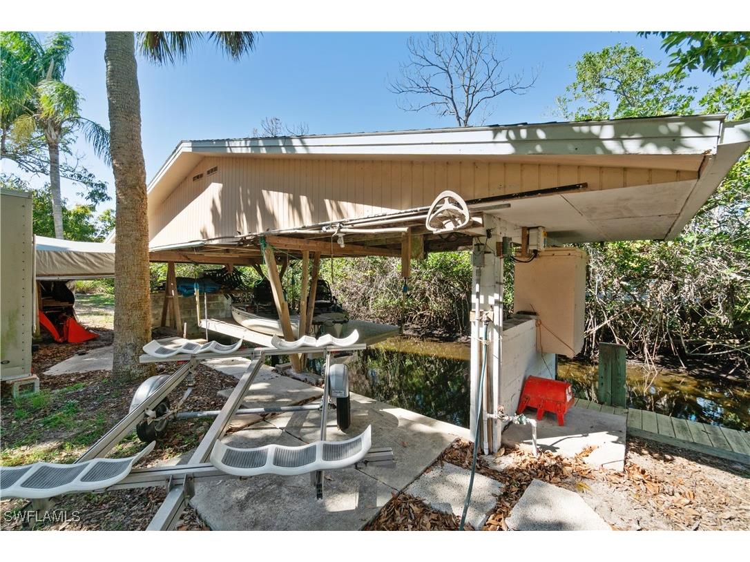 27557 Shore Drive Bonita Springs FL 34134 225077782 image9