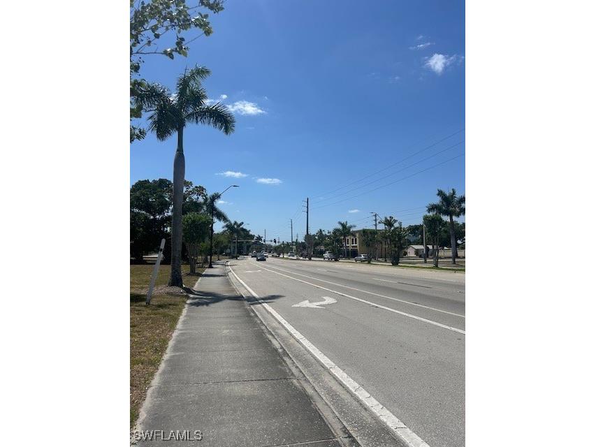 2756 Dr Martin Luther King Jr Boulevard Fort Myers FL 33916 225040945 image5