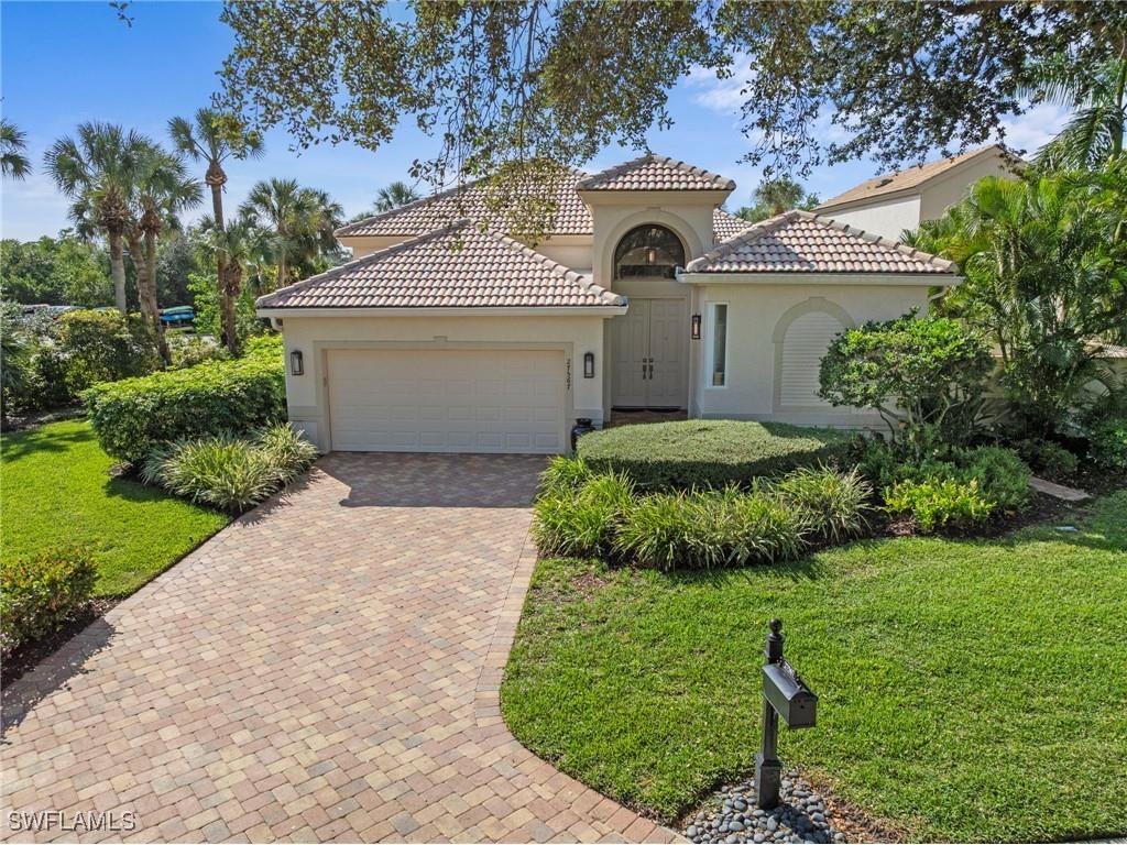 27567 Riverbank Drive Bonita Springs FL 34134 225083244 image1