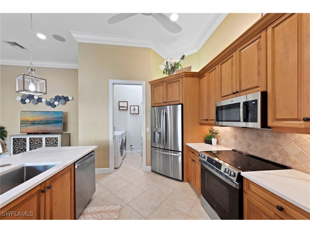 27567 Riverbank Drive Bonita Springs FL 34134 225083244 image21