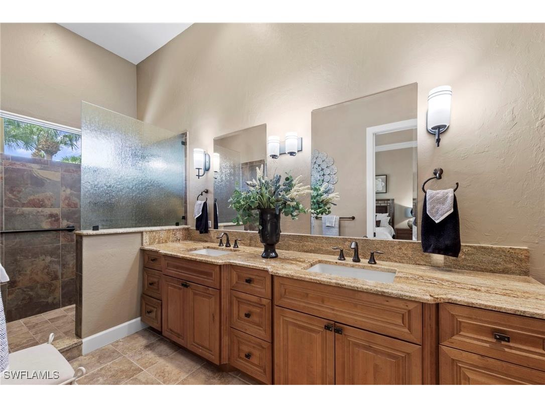 27567 Riverbank Drive Bonita Springs FL 34134 225083244 image27