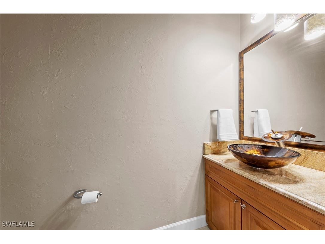 27567 Riverbank Drive Bonita Springs FL 34134 225083244 image31