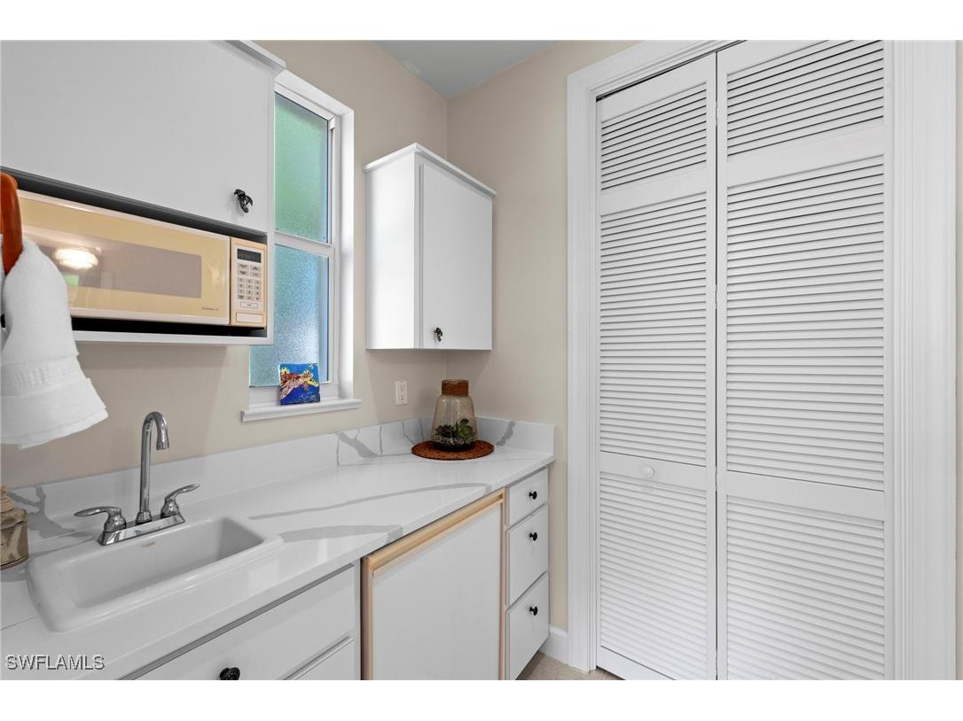 27567 Riverbank Drive Bonita Springs FL 34134 225083244 image40