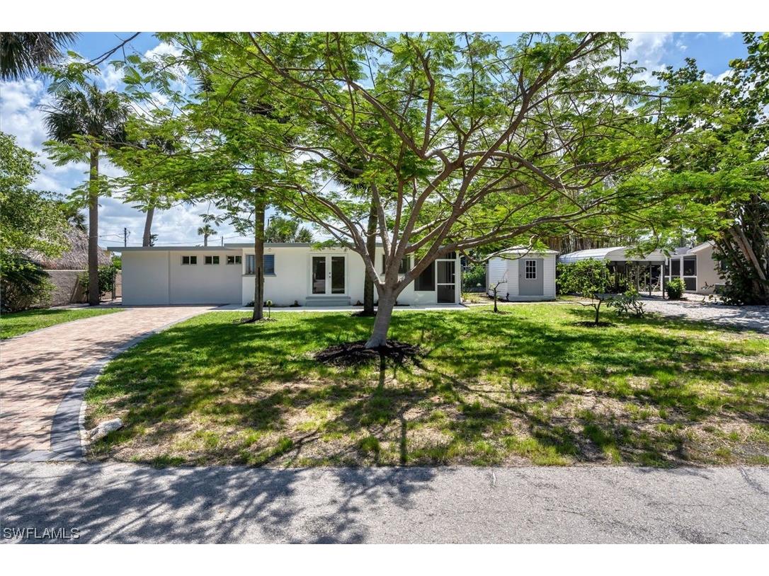 27570 Shore Drive Bonita Springs FL 34134 223029955 image1