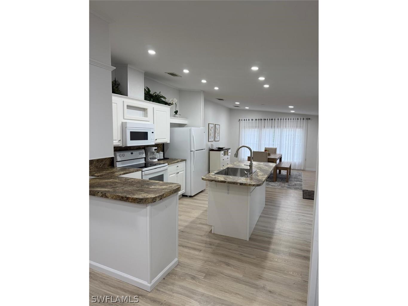 27579 Big Bend Road Bonita Springs FL 34134 226008665 image1