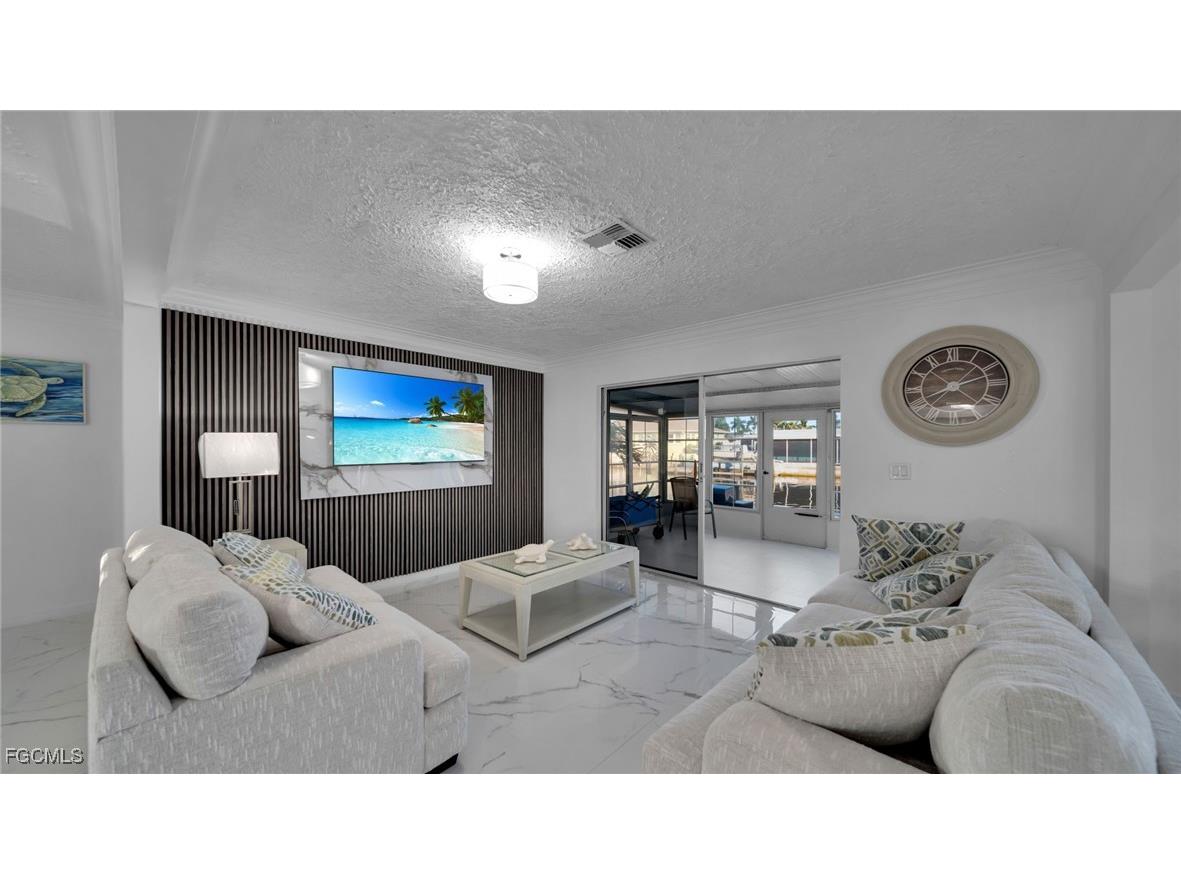 2758 Bruce Street Matlacha FL 33993 2025005859 image10