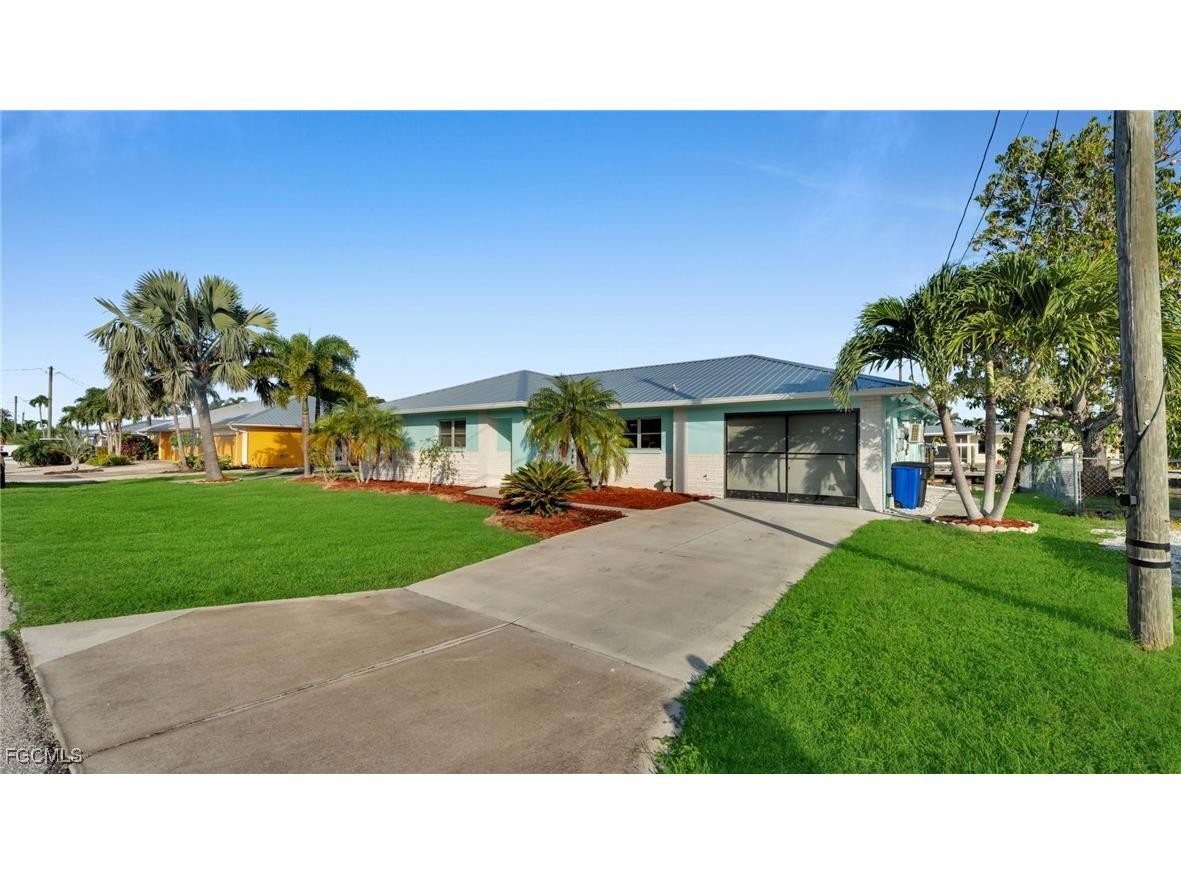 2758 Bruce Street Matlacha FL 33993 2025005859 image2