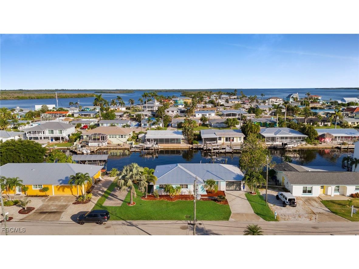 2758 Bruce Street Matlacha FL 33993 2025005859 image33