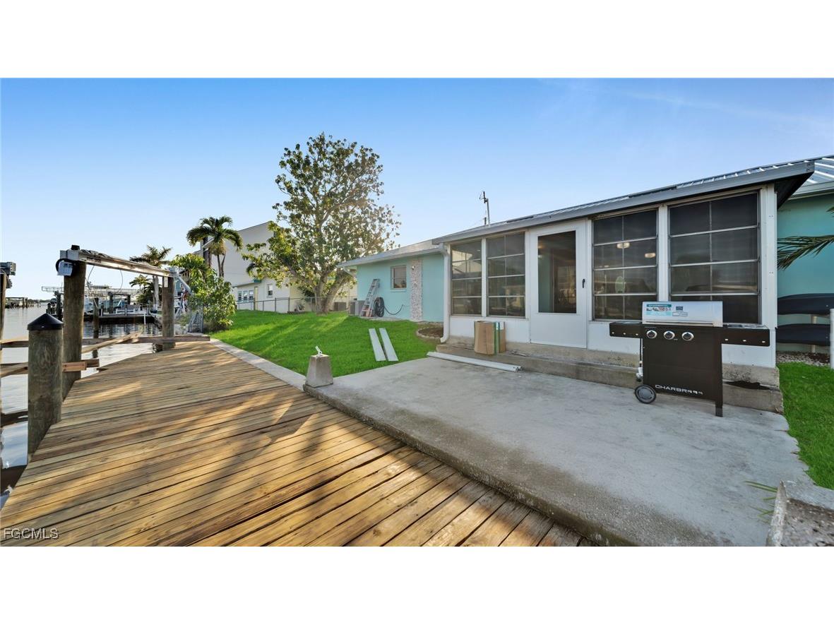 2758 Bruce Street Matlacha FL 33993 2025005859 image35