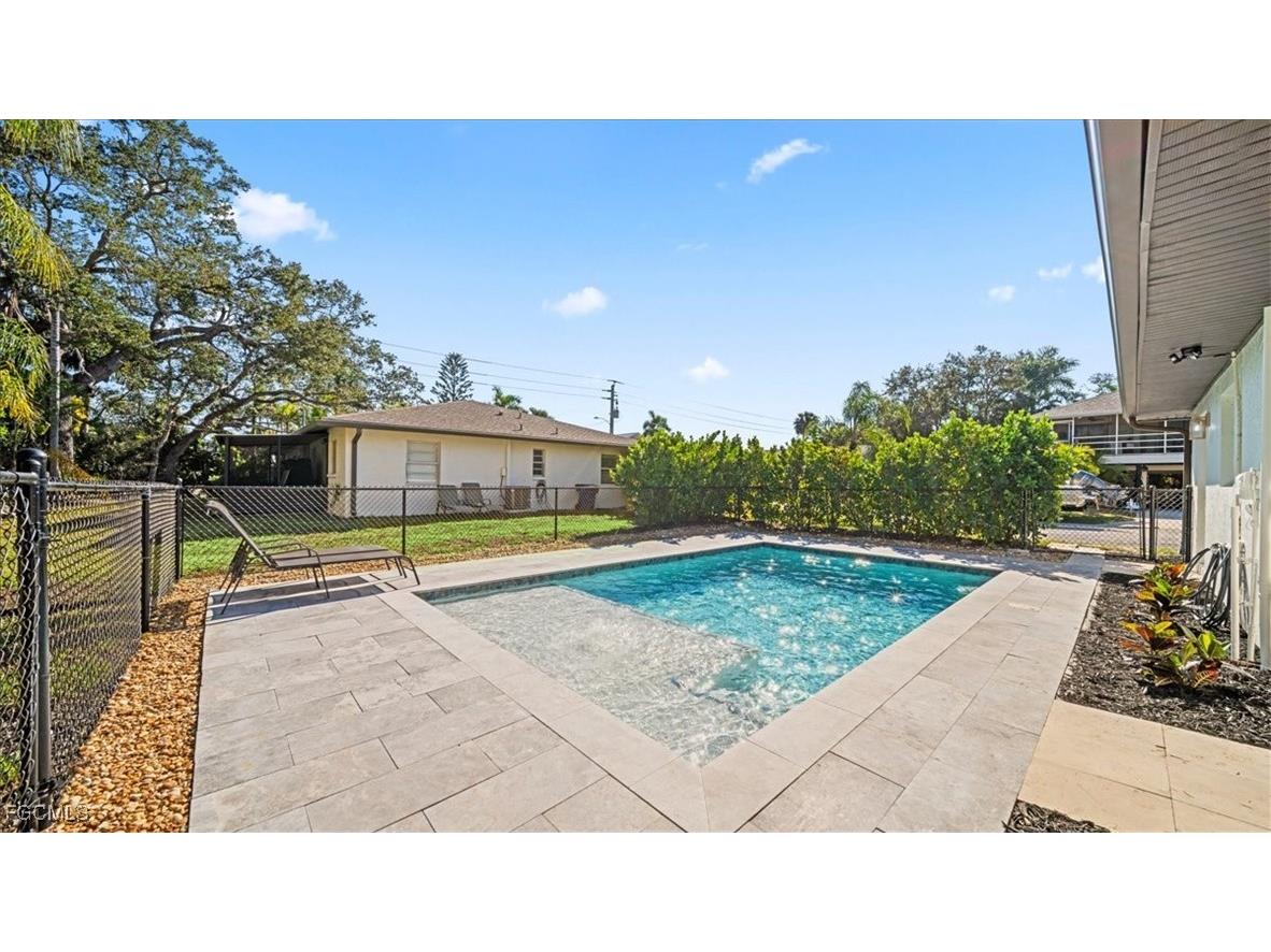 27585 Imperial Shores Boulevard Bonita Springs FL 34134 2025026030 image5