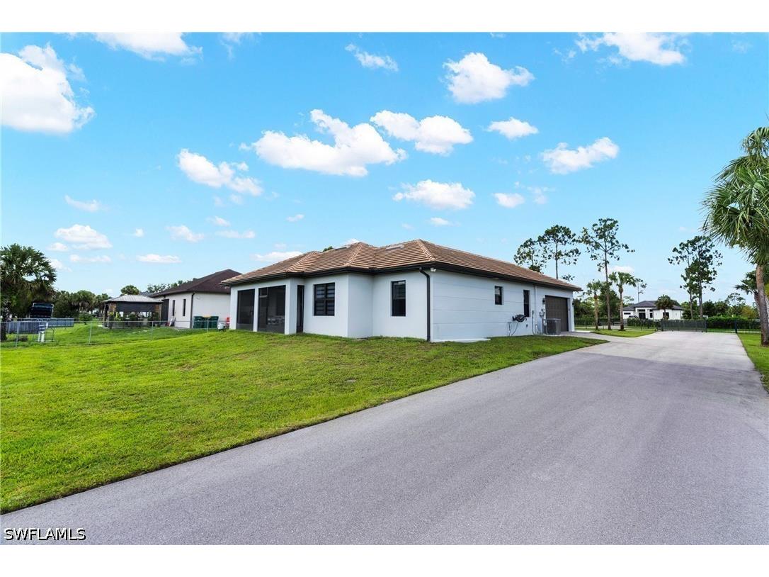 2759 18th Avenue SE Naples FL 34117 226021955 image27