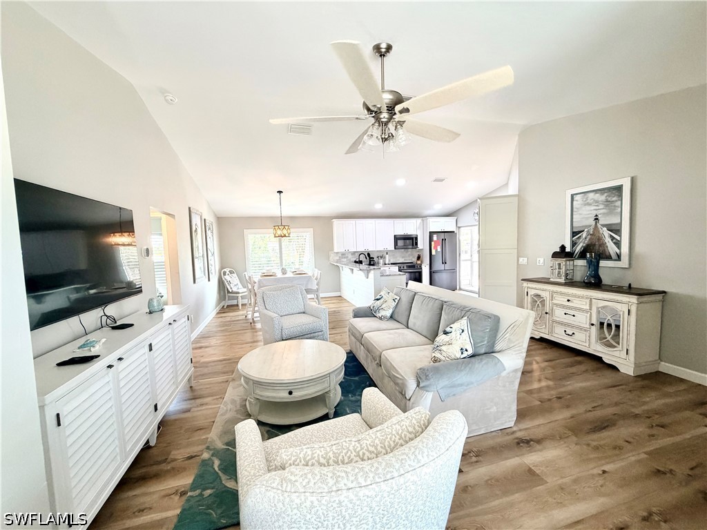 27594 Shore Drive Bonita Springs FL 34134 226017052 image16
