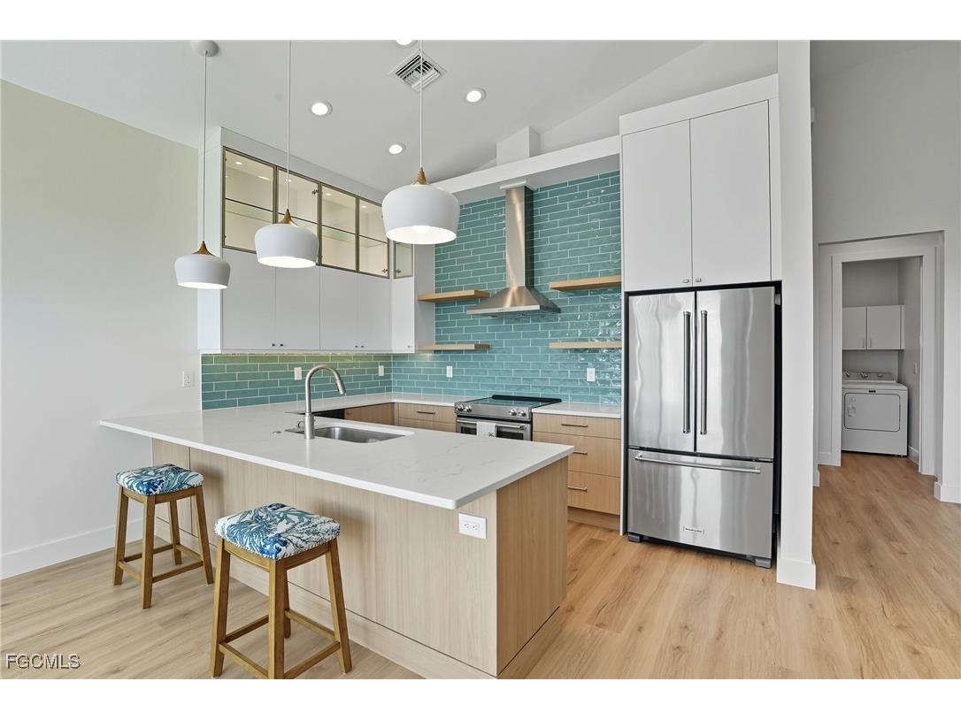 276 Albatross Street Fort Myers Beach FL 33931 2025010530 image7