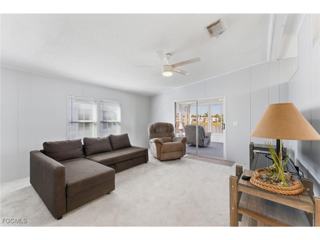 276 Lakeside Drive North Fort Myers FL 33903 2025015327 image10