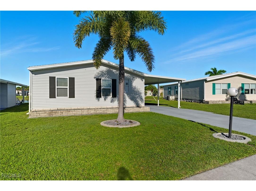 276 Lakeside Drive North Fort Myers FL 33903 2025015327 image28