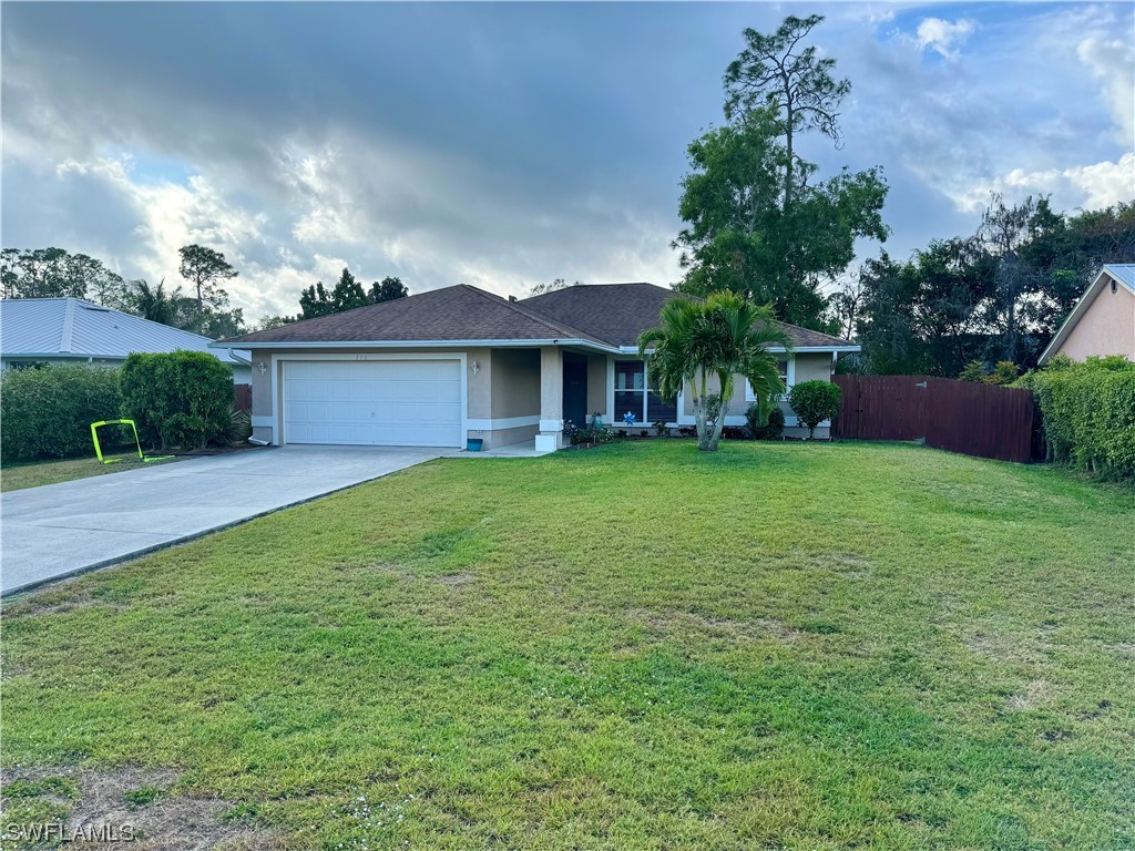 276 Madison Drive Naples FL 34110 224018448 image1