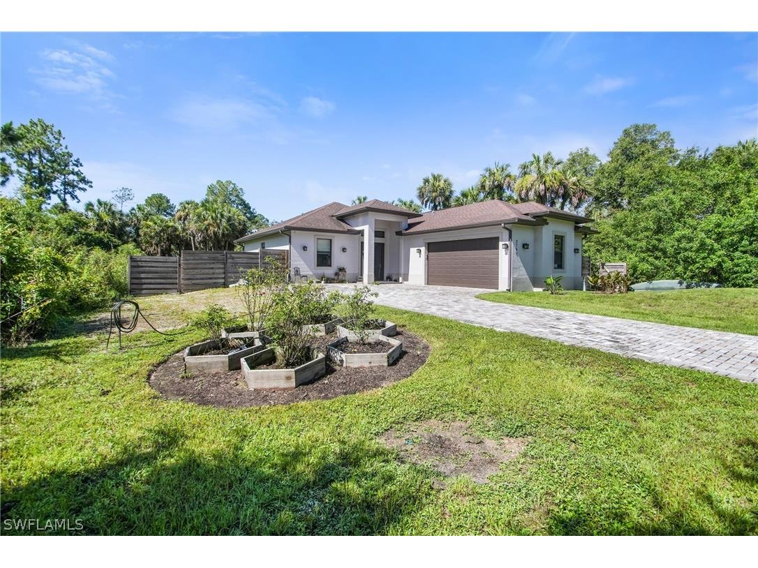 2760 20th Avenue NE Naples FL 34120 224055188 image1