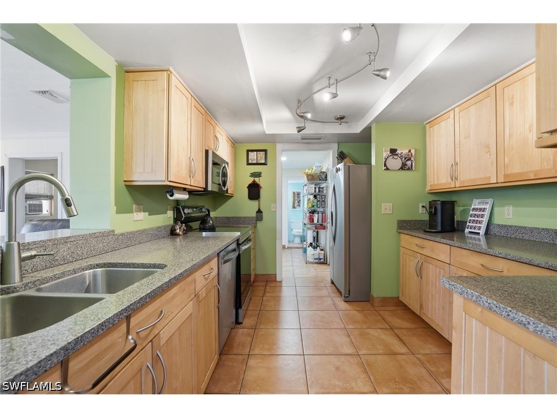 27605 Playa Del Rey Lane Bonita Springs FL 34135 226013650 image7