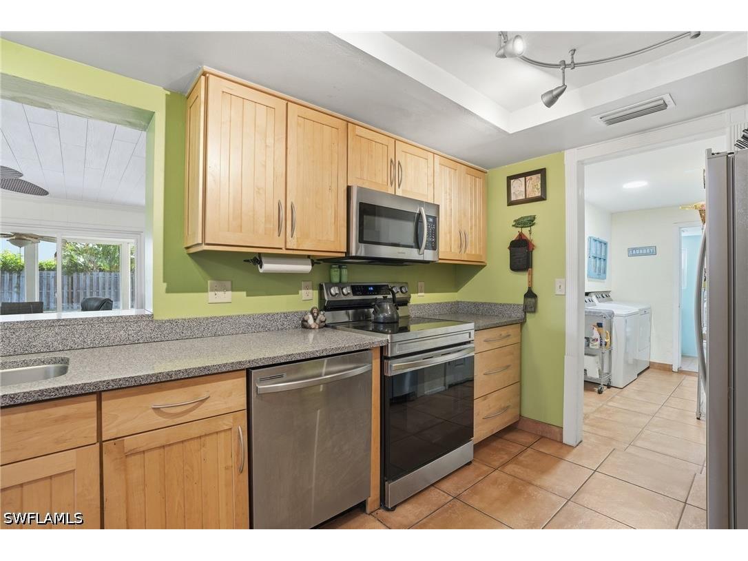 27605 Playa Del Rey Lane Bonita Springs FL 34135 226013650 image9