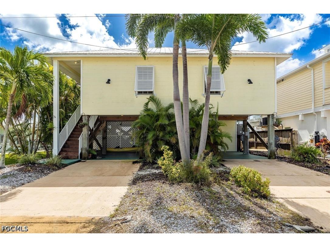 2761 Geary Street Matlacha FL 33993 2026015648 image1