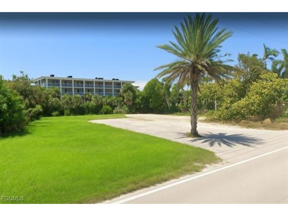 2761 W Gulf Drive Sanibel FL 33957 2025009243 image4