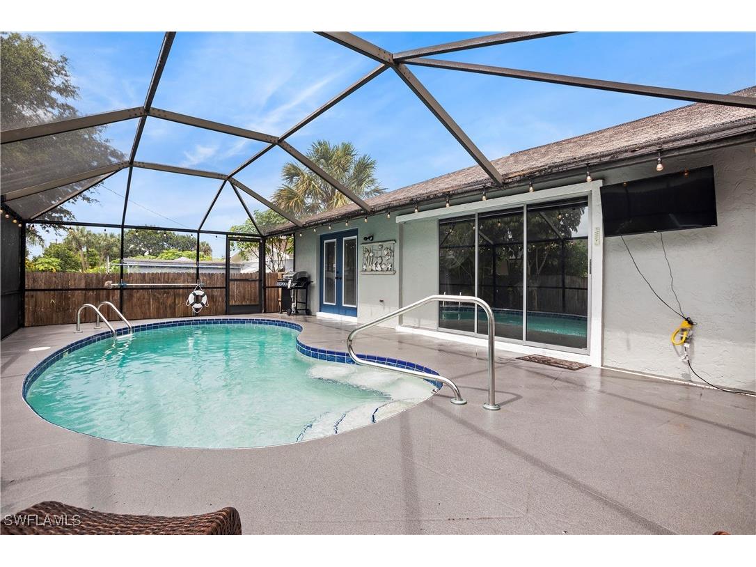 27640 Matheson Avenue Bonita Springs FL 34135 224083647 image1