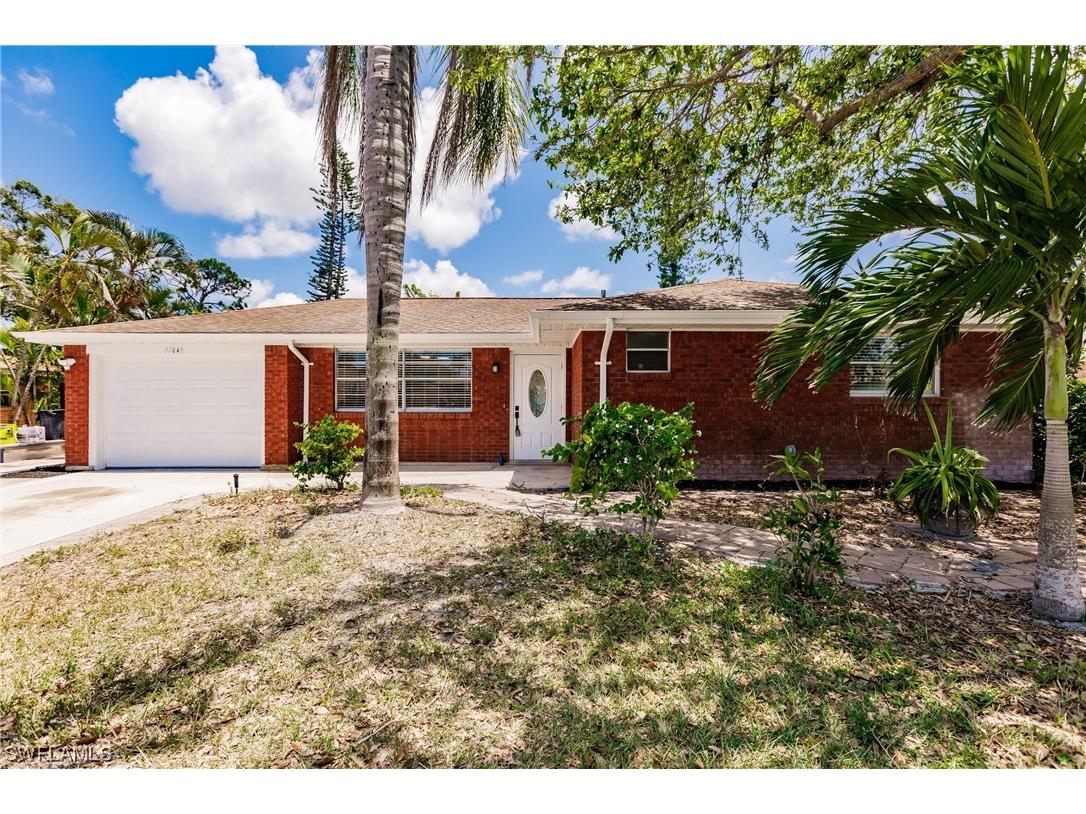 27645 Suffridge Drive Bonita Springs FL 34135 223037812 image1