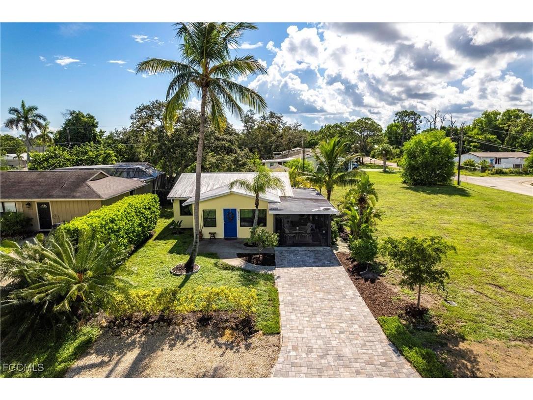 27654 Franklin Street Bonita Springs FL 34134 2025006275 image30