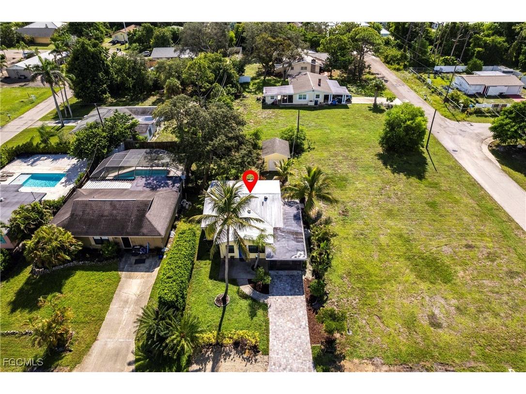27654 Franklin Street Bonita Springs FL 34134 2025006275 image31