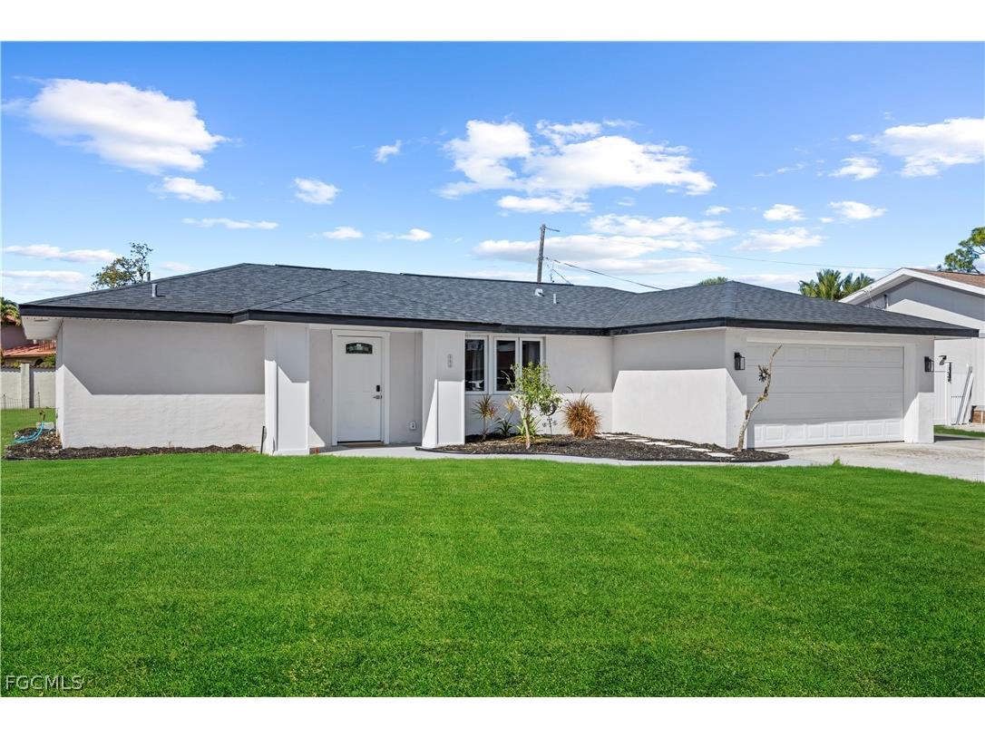 27670 Garrett Street Bonita Springs FL 34135 2026008489 image1