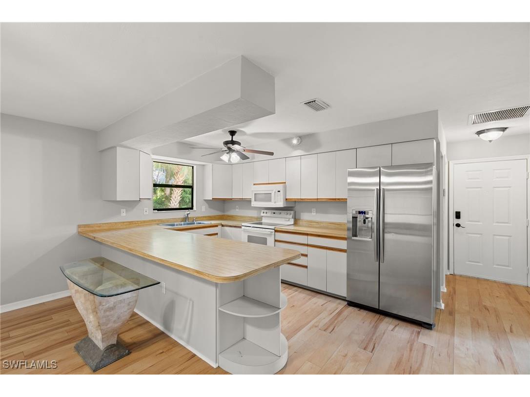 27673 Tennessee Street Bonita Springs FL 34135 225074392 image1