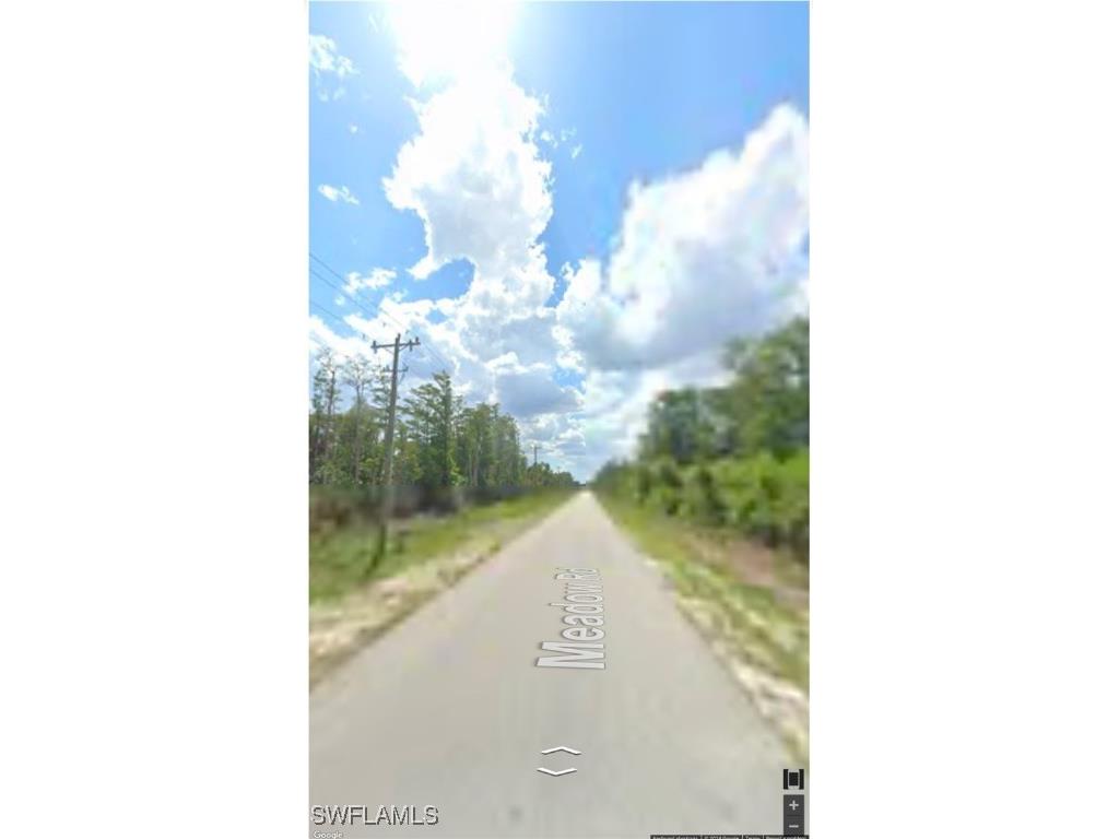 2768 Meadow Road Lehigh Acres FL 33974 224089513 image1