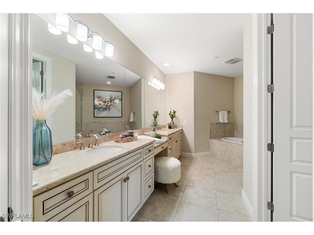2768 Tiburon Boulevard E #202 Naples FL 34109 225053436 image17