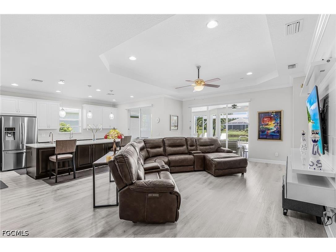 2769 Lambay Court Cape Coral FL 33991 2026024613 image15