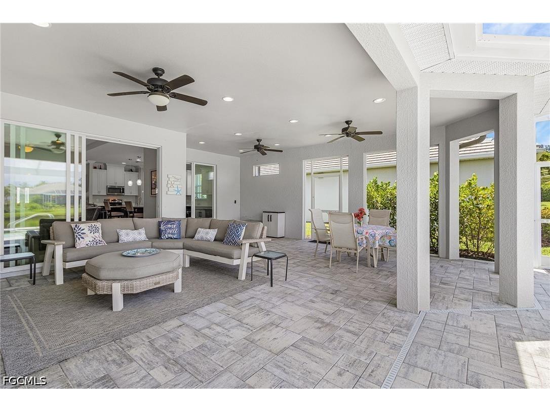 2769 Lambay Court Cape Coral FL 33991 2026024613 image27