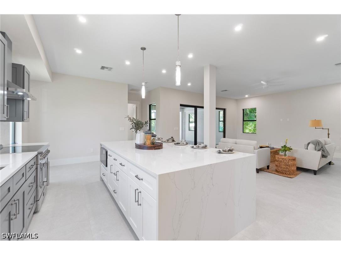2769 Van Buren Avenue Naples FL 34112 226021285 image6