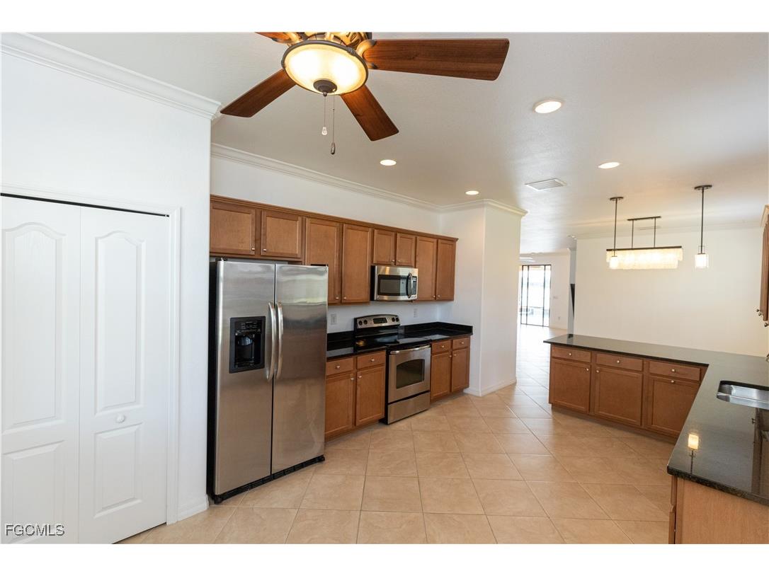 2769 Via Piazza Loop Fort Myers FL 33905 2025025139 image10